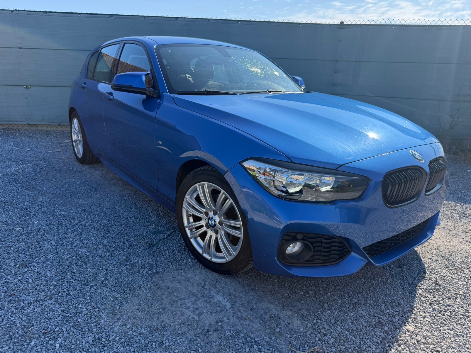 Bmw 116I f20 *ENDOMMAGÉ* M PACK, Autos, BMW, Achat, Capteur de stationnement, Entreprise, Boîte manuelle