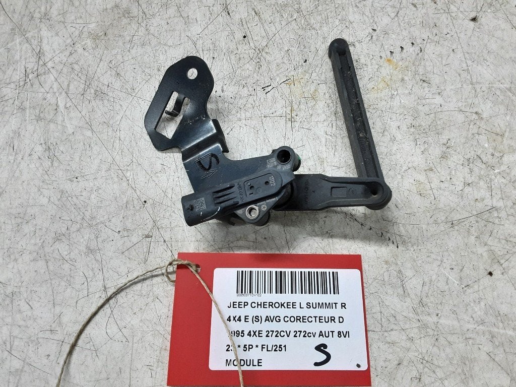 COMPUTER Jeep Grand Cherokee L (WL) (01-2021/-) (68378645AA), Jeep, Gebruikt, Mevr. I. Hauben, Rue de l'Espoir 34 34
4030  GRIVEGNÉE, BE