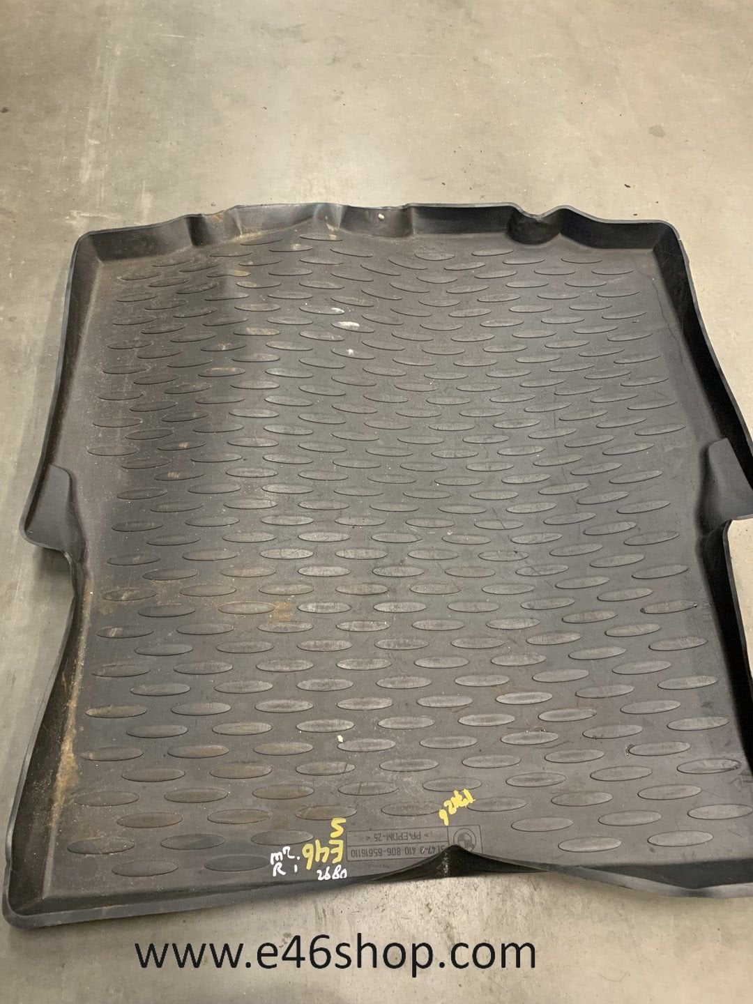 KOFFERBAK MAT RUBBER BMW E46 SEDAN, -, Utilisé, -, Enlèvement ou Envoi
