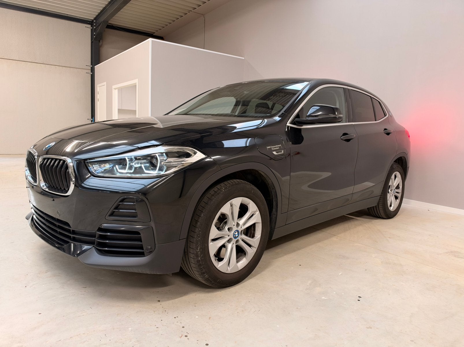 BMW X2 xDrive25e Led HUD Navi Leder Cam CarPlay Zetelverw, Auto's, Automaat, Dealer onderhouden, X2, https://public.car-pass.be/vhr/27f7a25f-341e-4973-86b9-0ef1dab70692