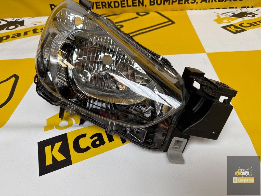 Koplamp Mazda 2 Rechts Halogeen DB5J51030 koplamp, Auto-onderdelen, Info@fabrikant.eu, Fabrikantstraat 1
1000 AA  Amsterdam, NL