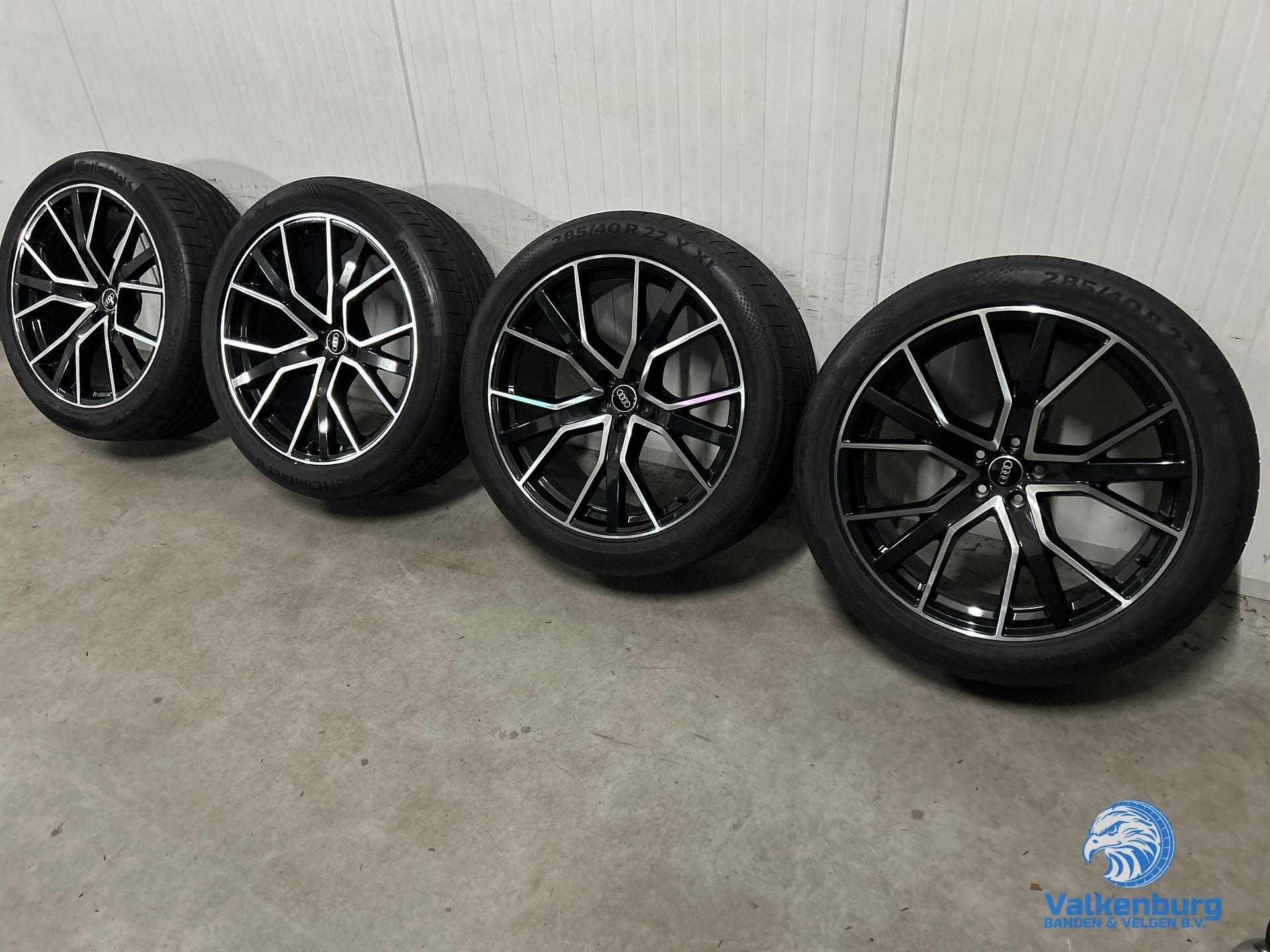 6mm! Originele Audi Q8 SQ8 RSQ8 Audi Sport 4M8 22 inch zwart, Gebruikt, -, 285 mm, -