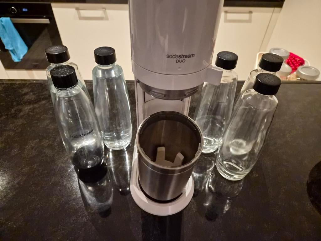 Sodastream wit, Huis en Inrichting, Ophalen