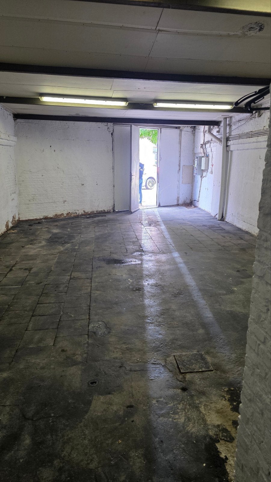 Magazijn  tehuur   antwerpen zuid, Zakelijke goederen, Bedrijfs Onroerend goed, Huur