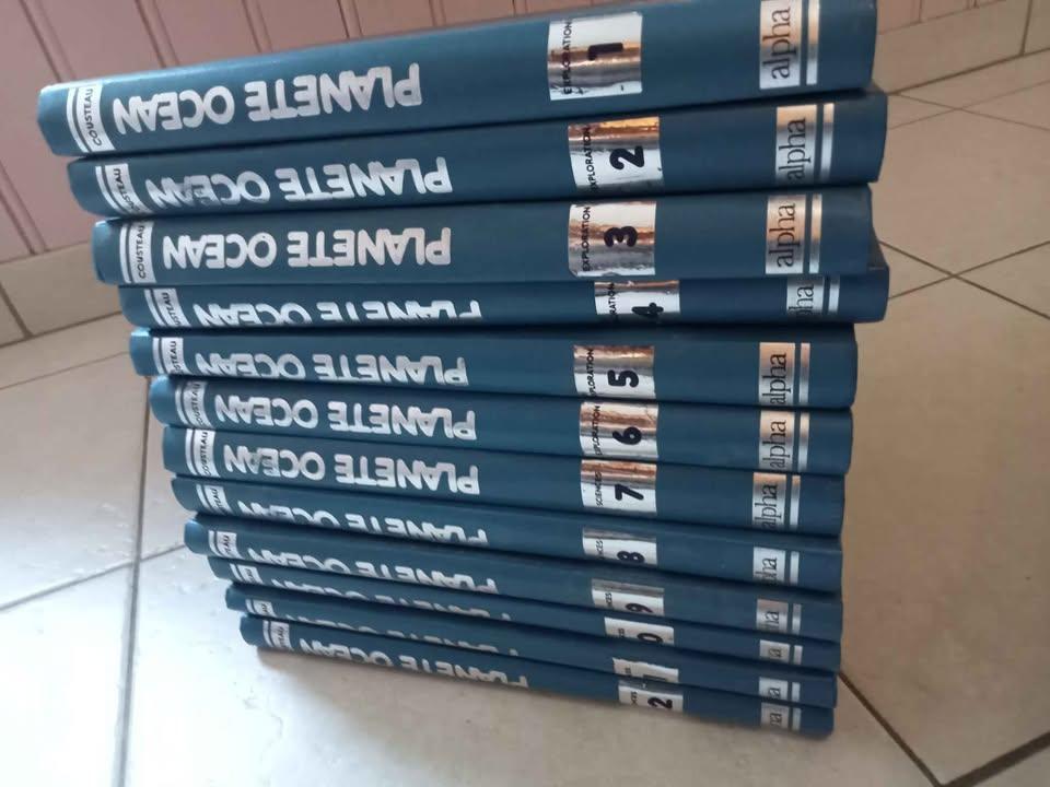 Livres Planète océan - 12 volumes, Enlèvement