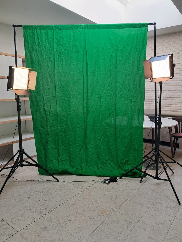 Studiolampen + greenscreen, Ophalen, Gebruikt, Studiolamp