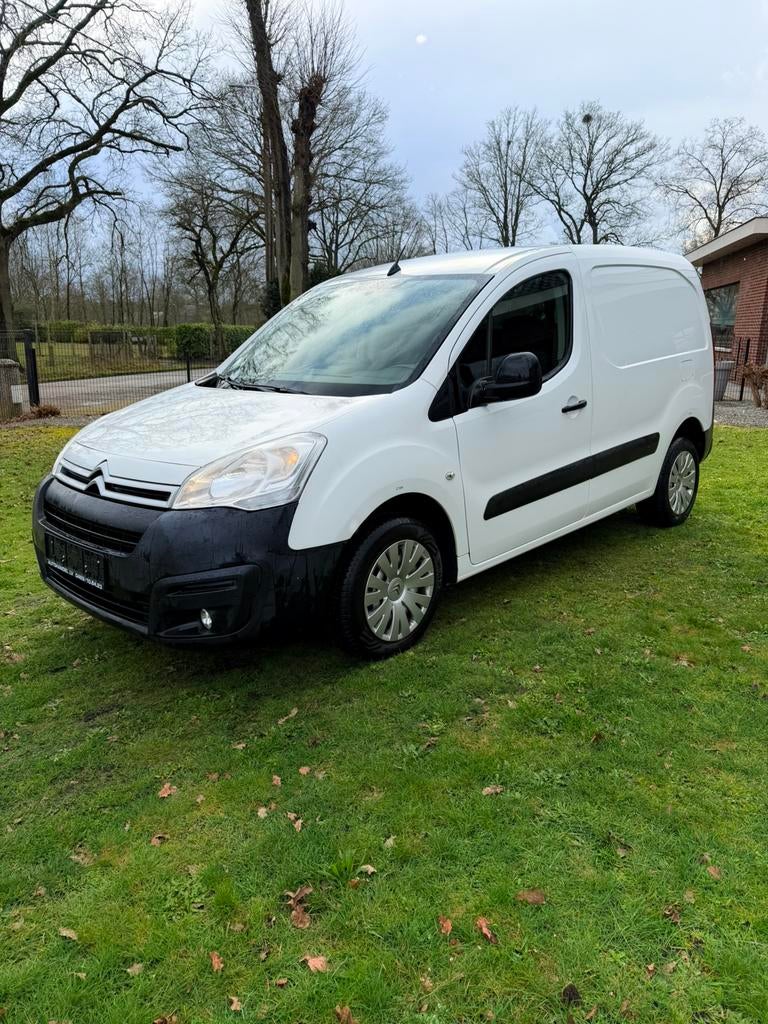 Citroën Berlingo 1.6 Diesel*EURO6B*2 places*, Capteur de stationnement, Entreprise, Boîte manuelle, Diesel