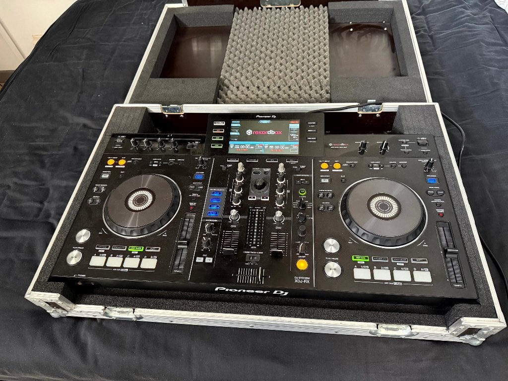 Pioneer XDJ-RX + flightcase – uitstekende staat, Muziek en Instrumenten, Ophalen, Zo goed als nieuw, Dj-set, Pioneer