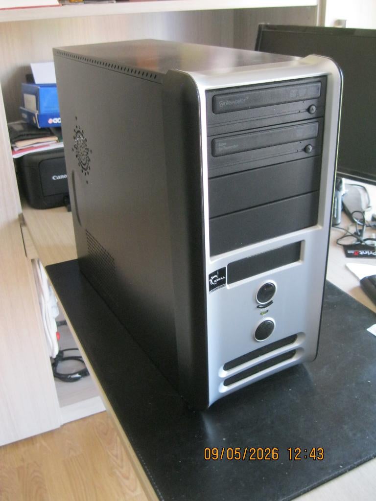 pc desktop, Computers en Software, Desktop Pc's, Gebruikt, 2 tot 3 Ghz, 8 GB, Met videokaart, Gaming, Ophalen