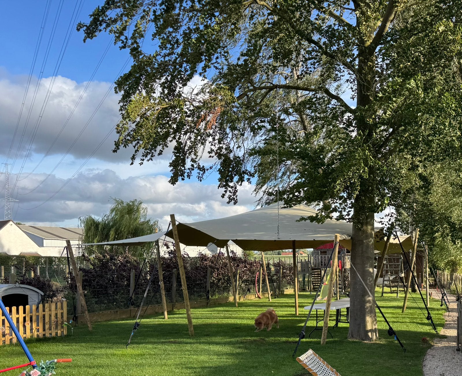 Strechtent te huur 7,5x12m, Tickets en Kaartjes, Recreatie | Pretparken en Attractieparken