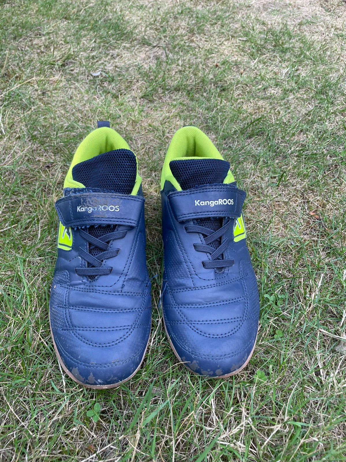 Sportschoenen voor binnen (maat36), Enfants & Bébés, Vêtements enfant | Chaussures & Chaussettes, Garçon, Enlèvement, Utilisé