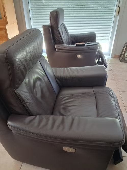 2 elektrische zetels te koop voor 250 EU., Ophalen, Gebruikt, Eenpersoons, Leer