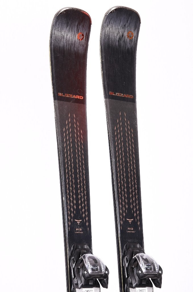 Skis 144 ; 150 ; 156 ; 162 cm pour femmes BLIZZARD PHOENIX, Autres marques, Carving, Skis, 140 à 160 cm