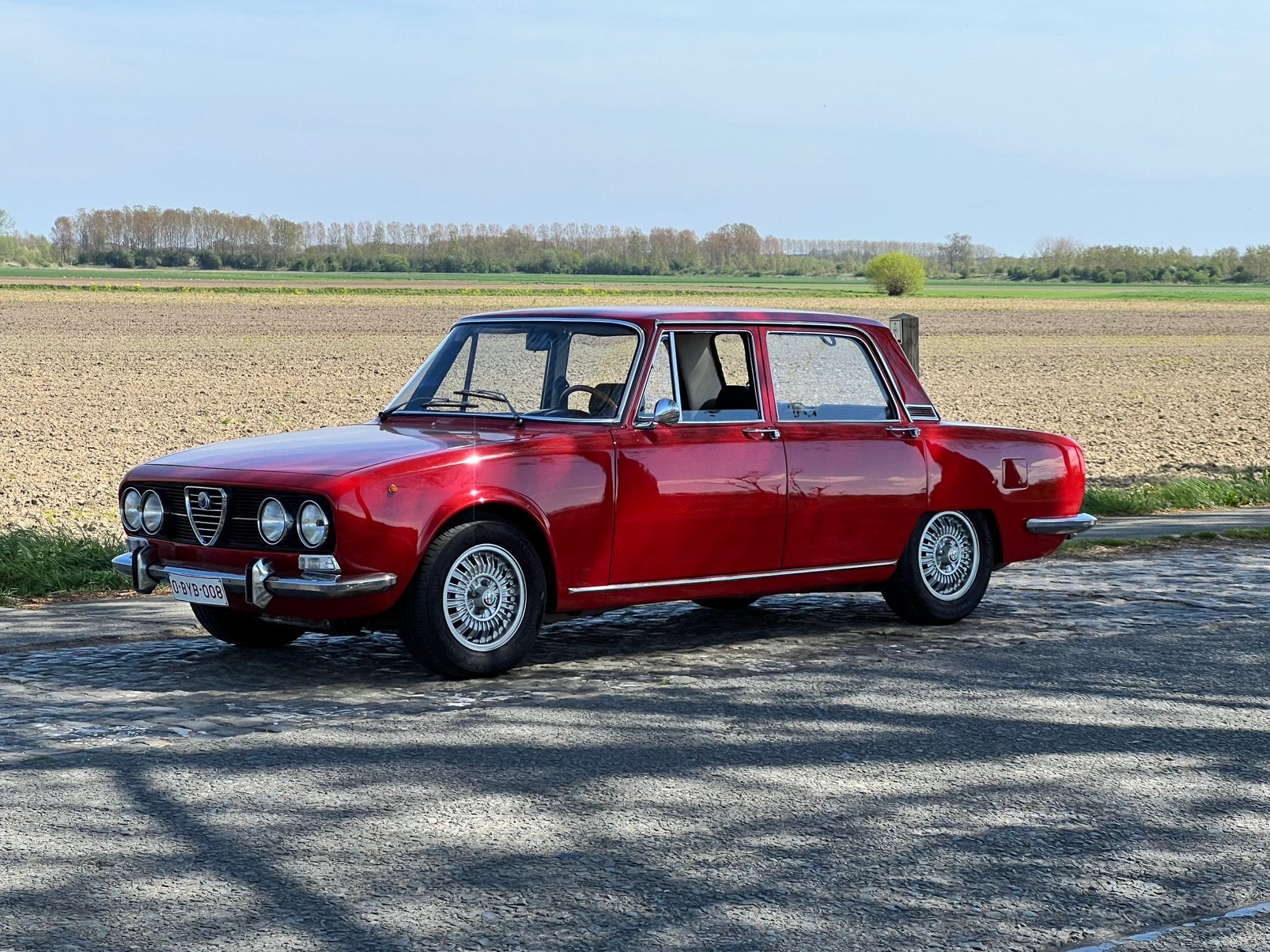 Alfa Romeo 2000 Berlina, Auto's, Alfa Romeo, Achterwielaandrijving, Overige modellen, 4 cilinders, Particulier