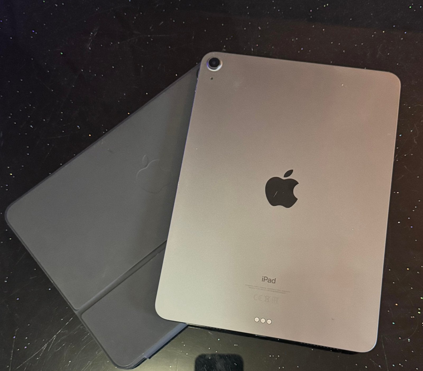iPad Air 11 256 GB + magisch toetsenbord, Ophalen of Verzenden, Zo goed als nieuw, 11 inch