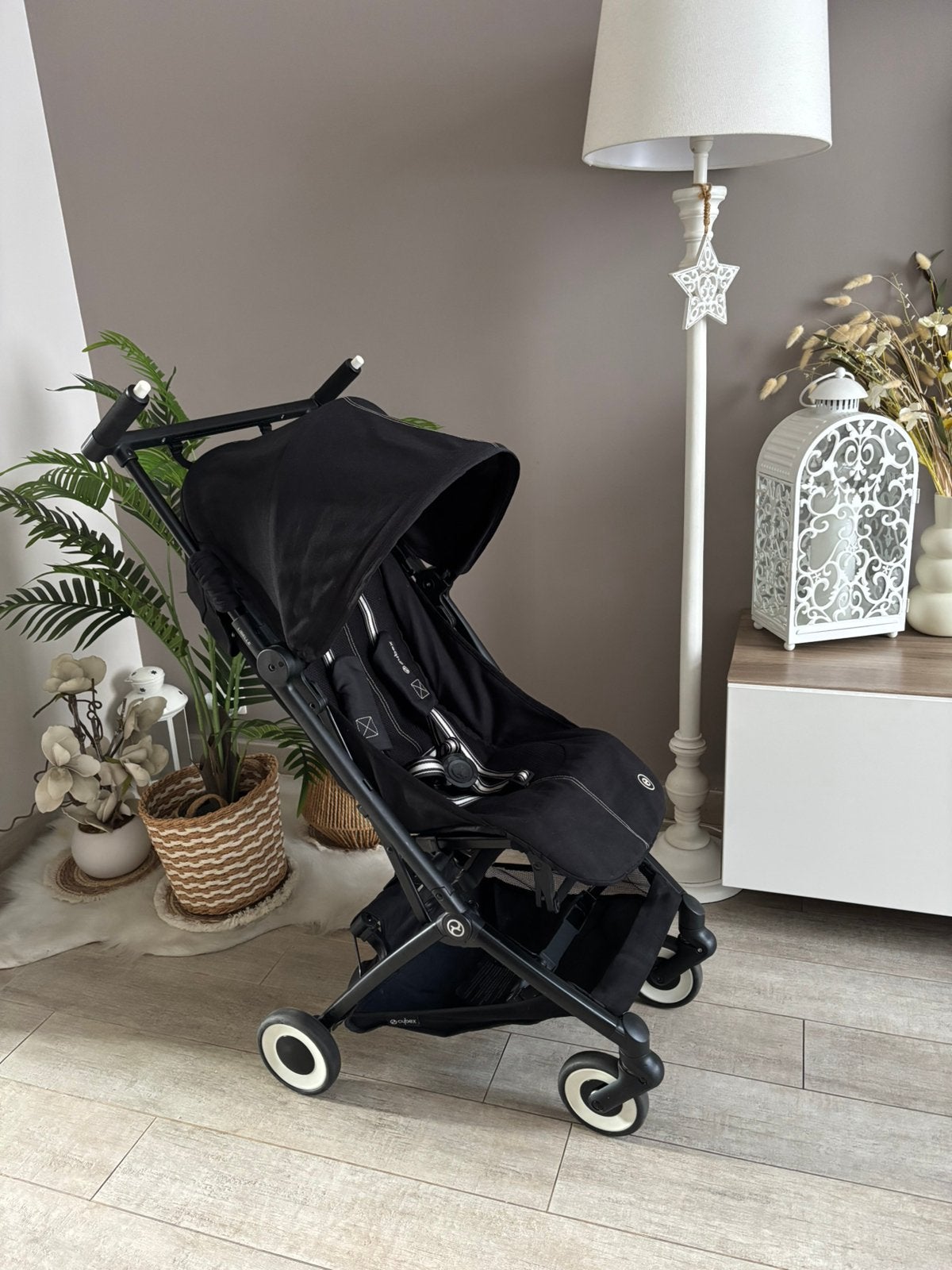 CYBEX LIBELLE zwarte kinderwagen, Kinderen en Baby's, Buggy's, Ophalen, Zo goed als nieuw