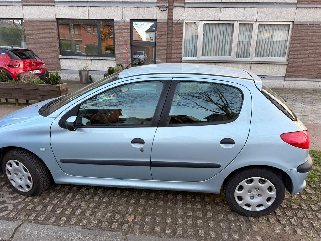 Goed staat peugeot 206 benzine automat 5 deur, Auto's, Peugeot, Particulier, Te koop, Benzine