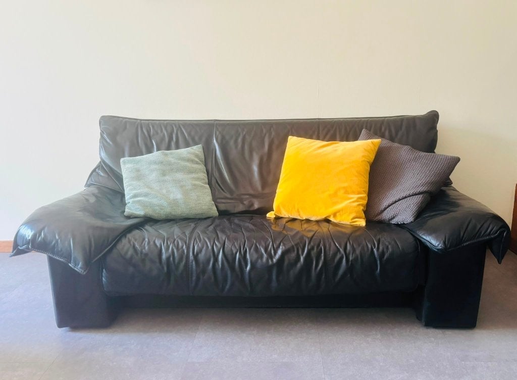 Zwarte, leren zetel, Huis en Inrichting, Ophalen, 150 tot 200 cm, Tweepersoons, 75 tot 100 cm