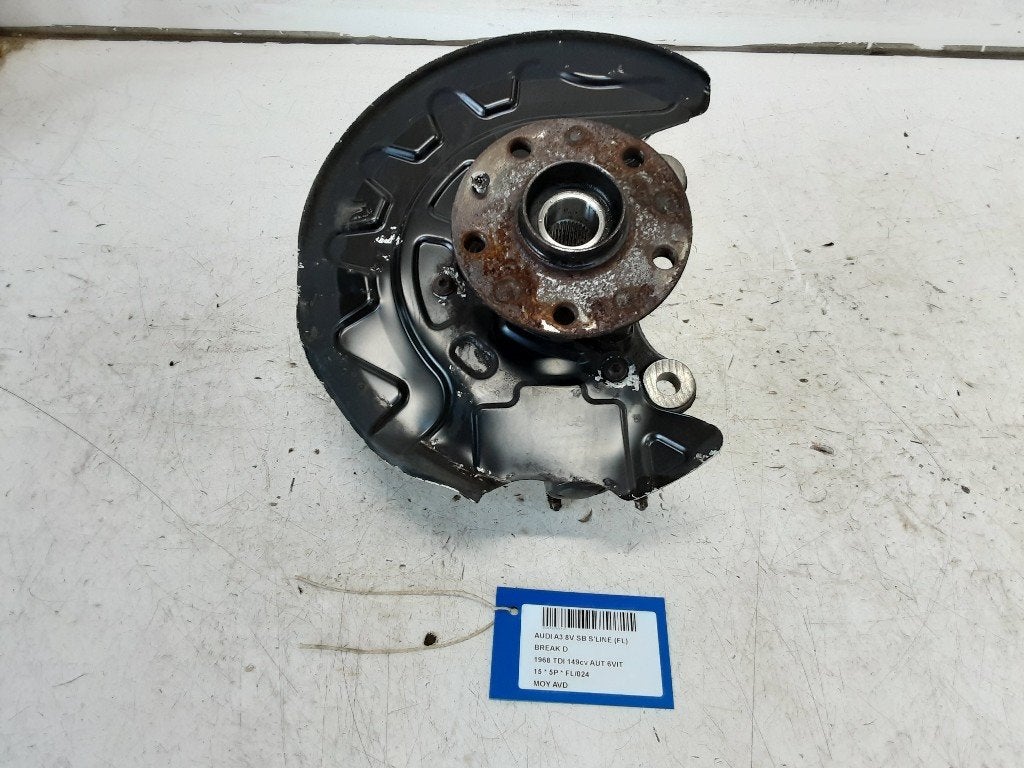 WIELNAAF RECHTS VOOR Audi A3 Sportback (8VA / 8VF), Gebruikt, Mevr. I. Hauben, Audi, Rue de l'Espoir 34 34
4030  GRIVEGNÉE, BE