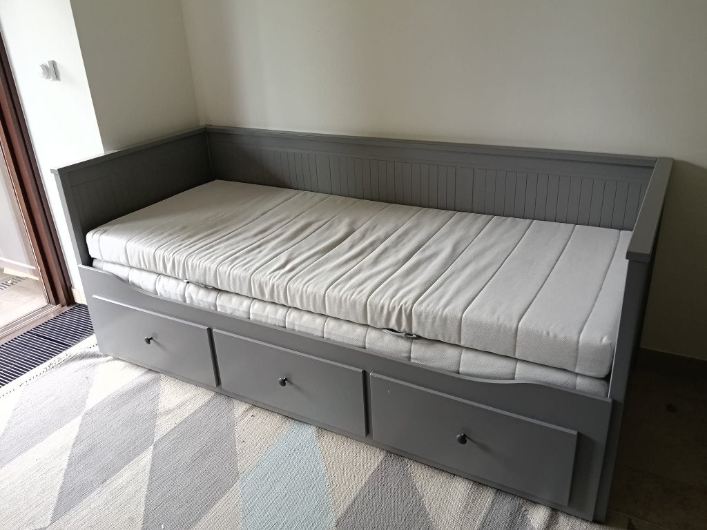 lit HEMNES IKEA, Maison & Meubles, Gris, Une personne, Utilisé, 200 cm
