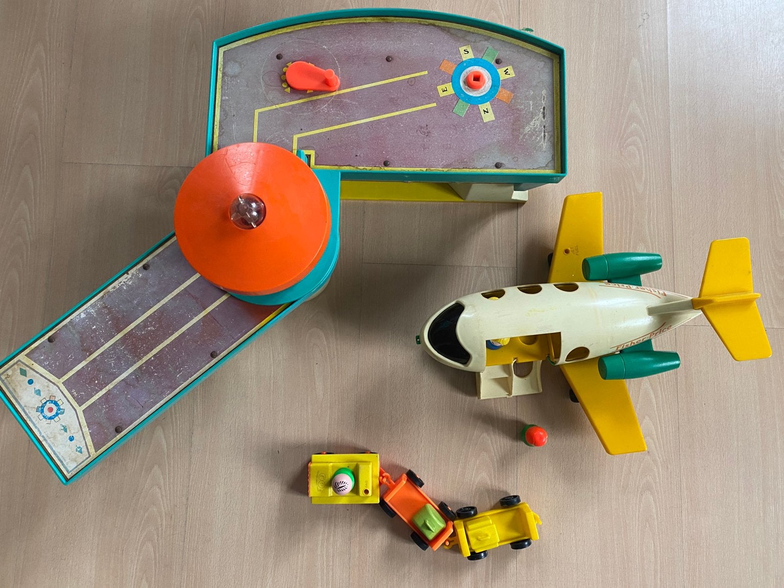 Fisherprice luchthaven en vliegtuig en toebehoren, Ophalen, Gebruikt