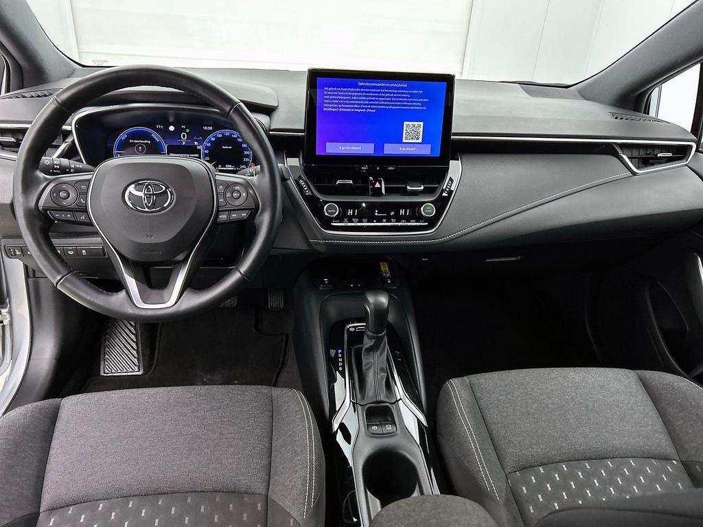 Toyota Corolla Touring Sport 1.8 Hybrid Dynamic e-CVT | Acht, Auto's, Gebruikt, 750 kg, 4 cilinders, https://public.car-pass.be/vhr/501931f0-6c1f-44b2-ada8-4cb09b573817