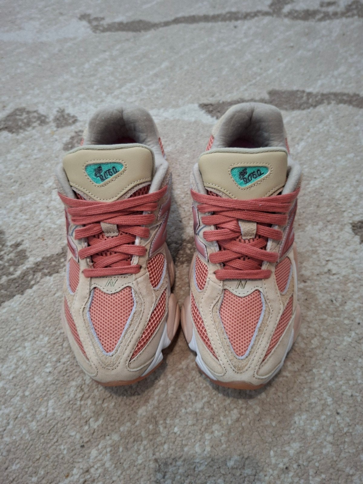 New balance 9060 - Taille 41.5, Neuf, Enlèvement ou Envoi, Chaussettes, Fille