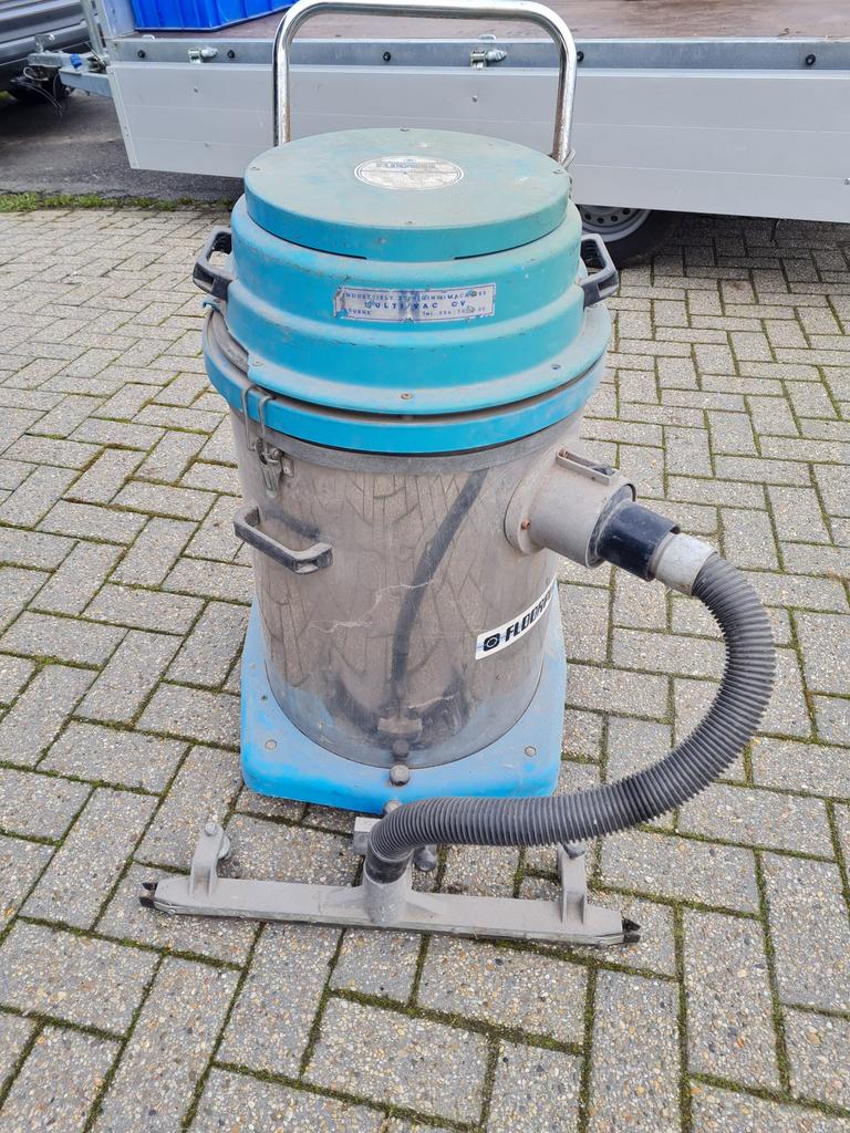Industriele stofzuiger, Elektronische apparatuur, Stofzuigers, Ophalen, Gebruikt