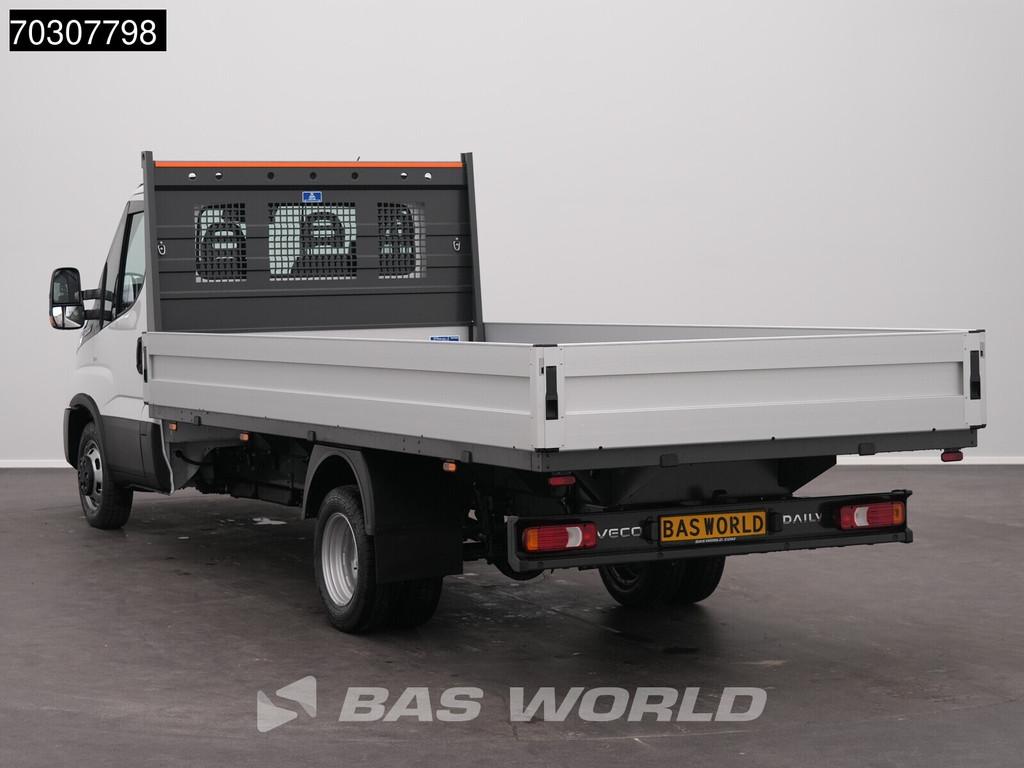 Iveco Daily 35C21 3.0L Automatic Open Box 210HP Dual Tyres A, Auto's, Bestelwagens en Lichte vracht, Stof, Euro 6, 4 cilinders