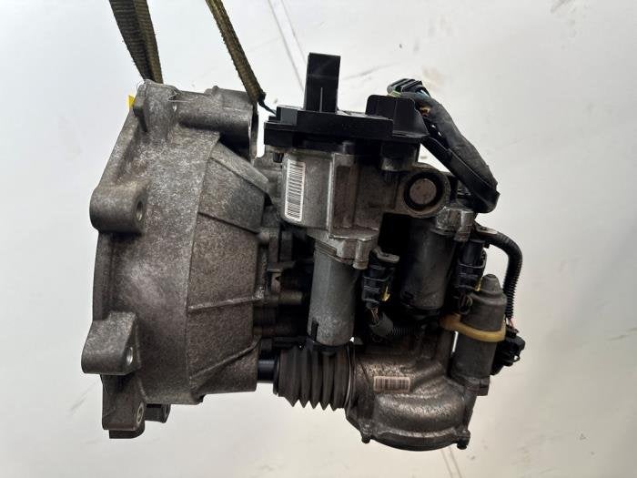Démarreur d'un Volkswagen UP, Volkswagen, -, 3 mois de garantie, Utilisé