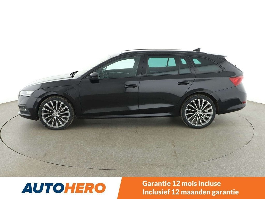 Skoda Octavia 1.4 TSI iV Style (bj 2021, automaat), Auto's, Gebruikt, Euro 6, Zwart, 31 g/km