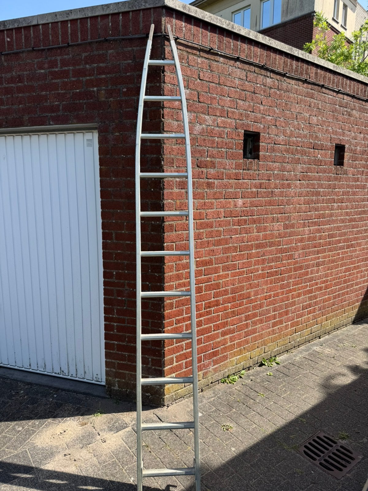 Ladder, Doe-het-zelf en Bouw, Ophalen, Zo goed als nieuw, Ladder