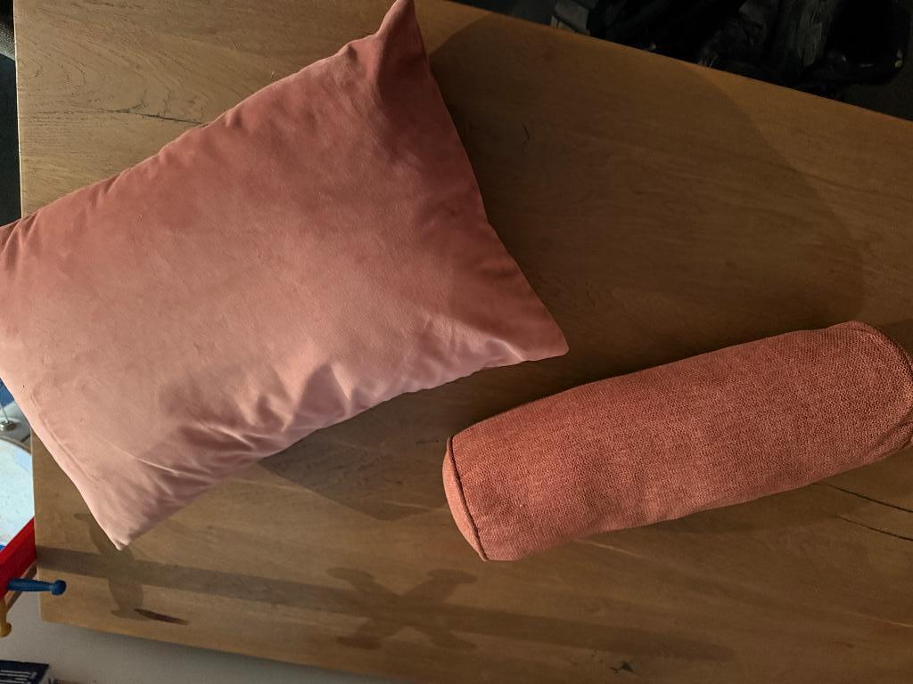 Kussens meerdere varianten, Ophalen, Zo goed als nieuw, Overige kleuren, Overige vormen