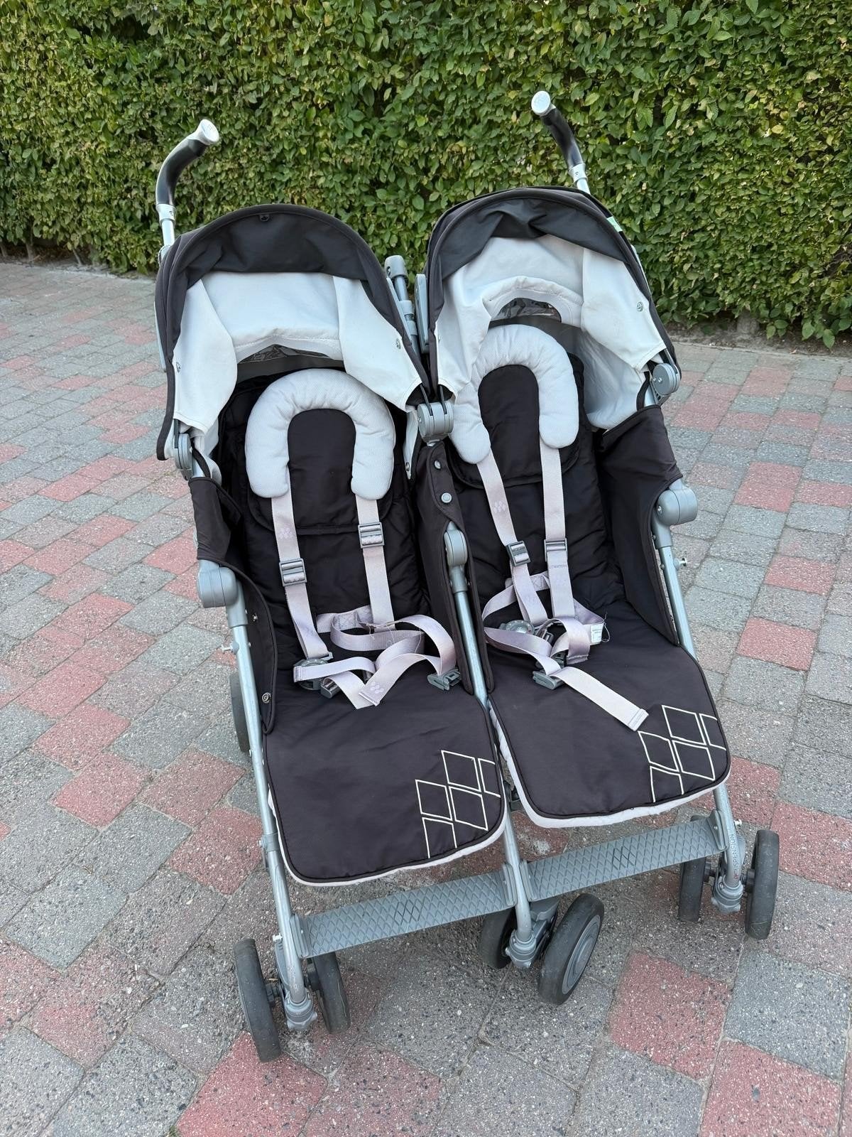 McLaren dubbele buggy, Ophalen
