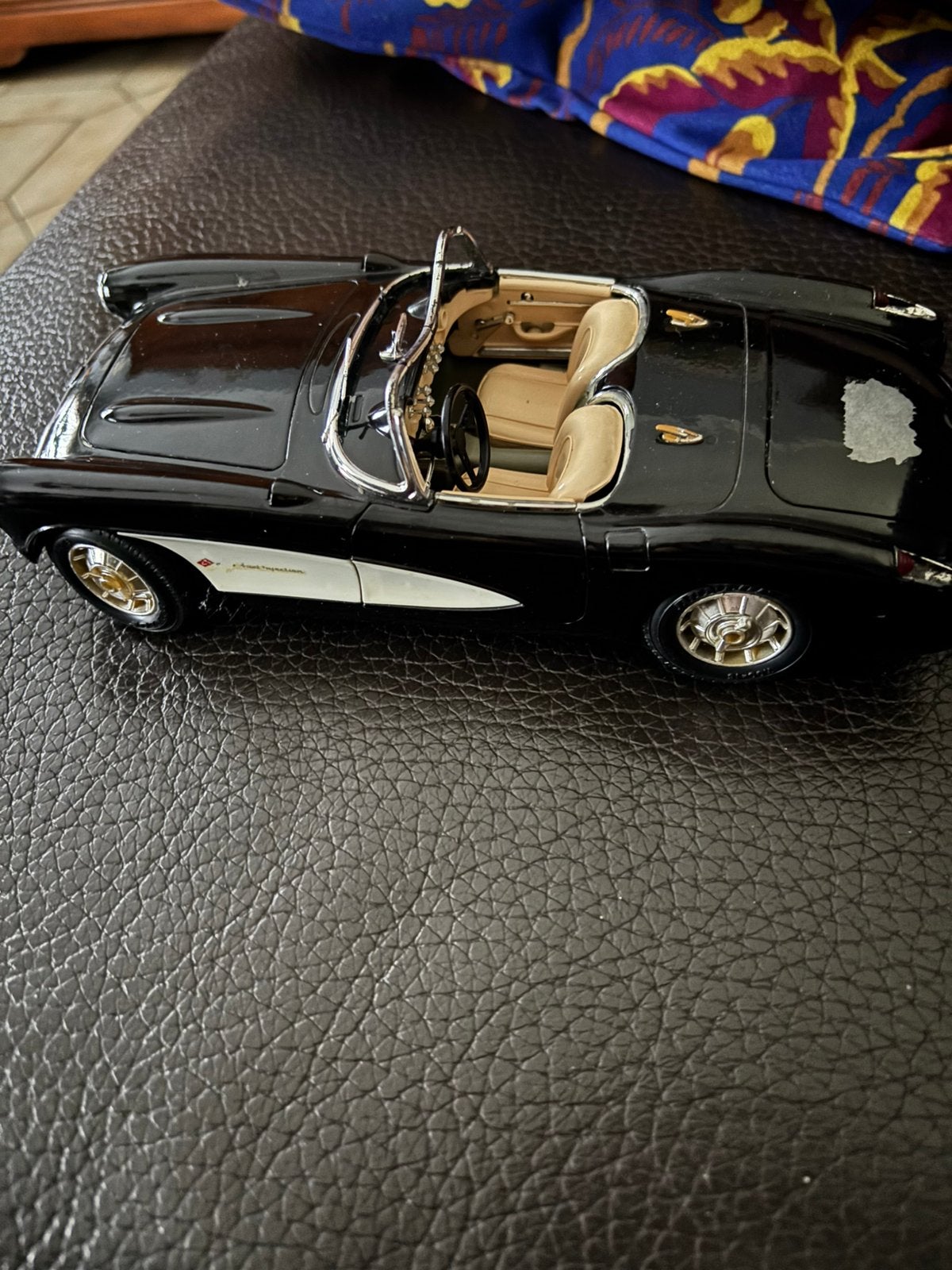 Mustang Corvette Burago 1957, Hobby & Loisirs créatifs, Enlèvement ou Envoi, Utilisé, Burago