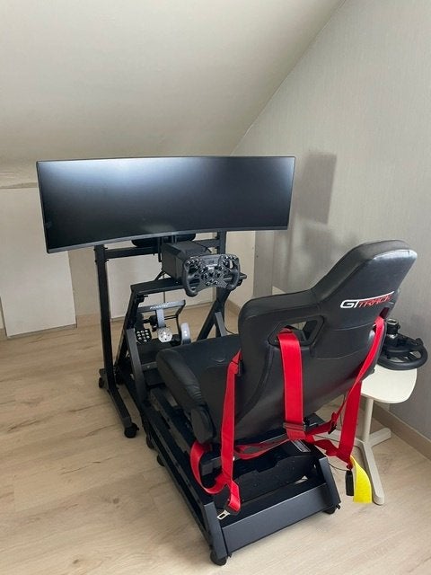 Racesimulator Fanatec Next Level, Games en Spelcomputers, Virtual Reality, Ophalen, Zo goed als nieuw, Overige typen, Pc