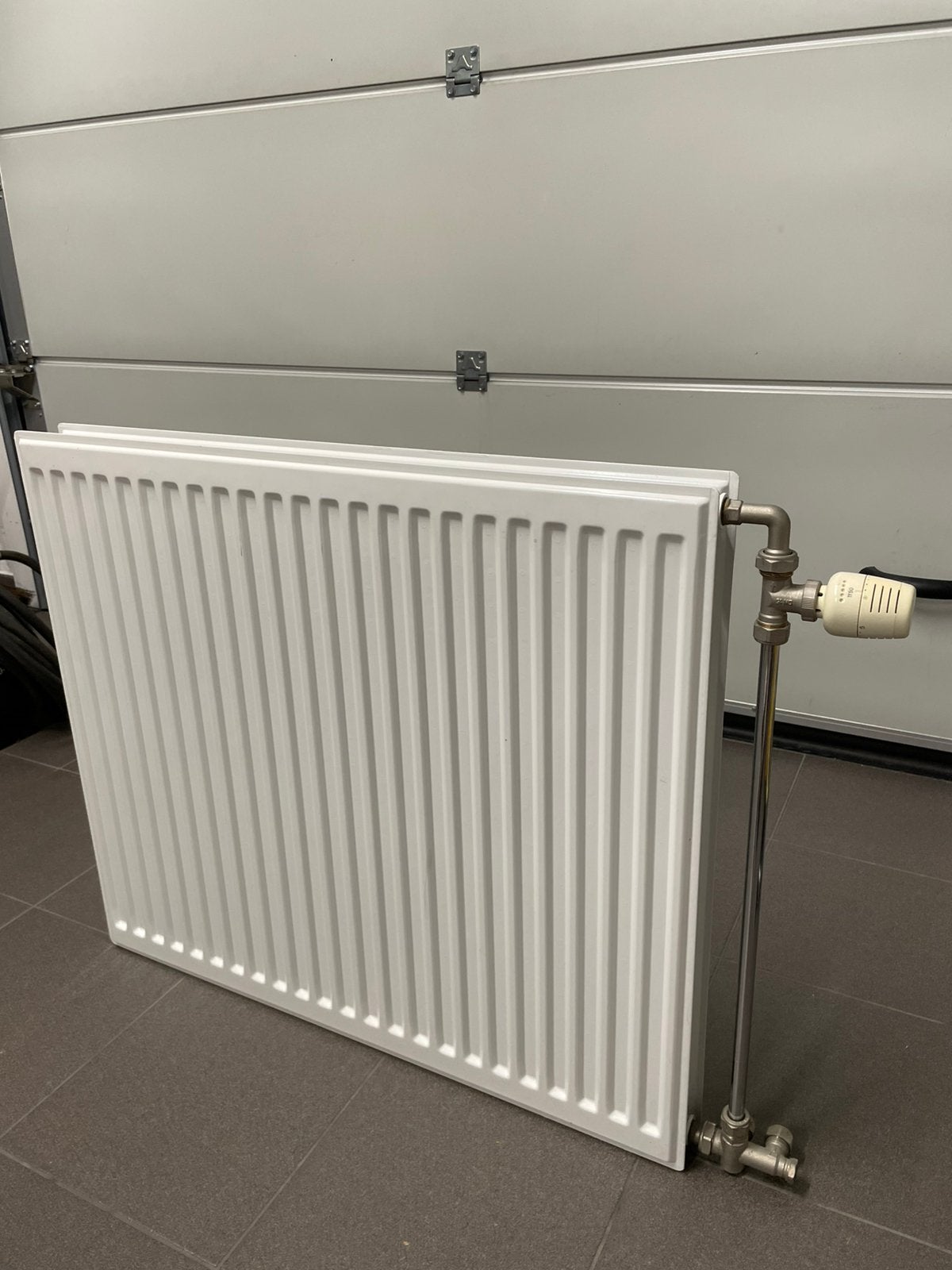Chauffage radiator, Ophalen, Zo goed als nieuw, Radiator