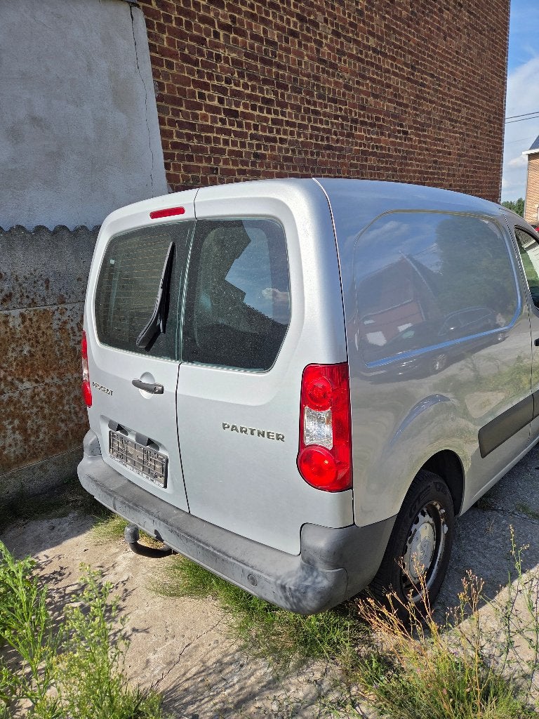 Voiture - Peugeot Partner - Cargo léger, Autos, Airbags, Achat, 140 g/km, Entreprise