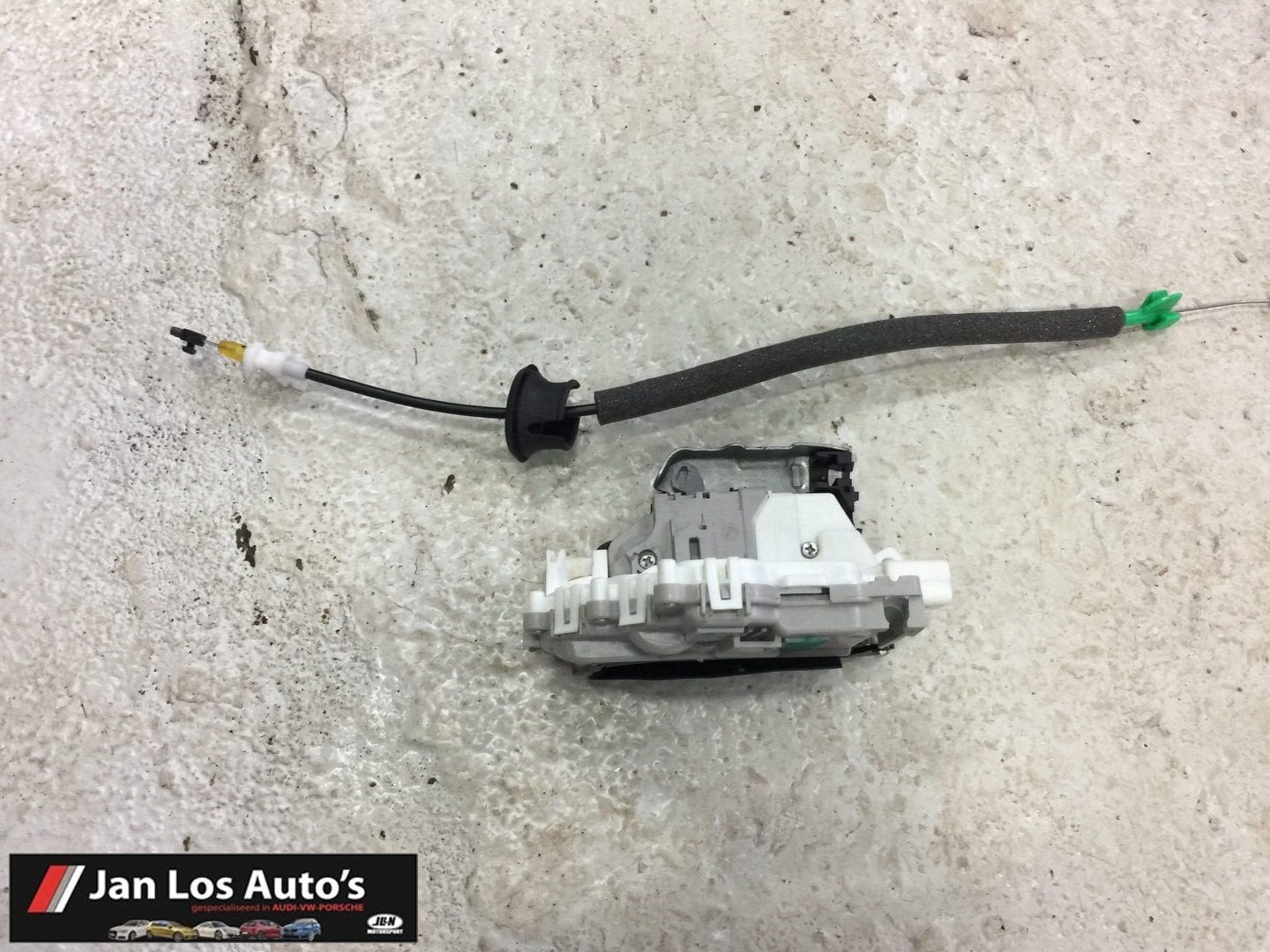 Slotmechanisme deur linksvoor Audi A3 8V (12-'17) 8X1837015C, Auto-onderdelen, Gebruikt, -, -, -