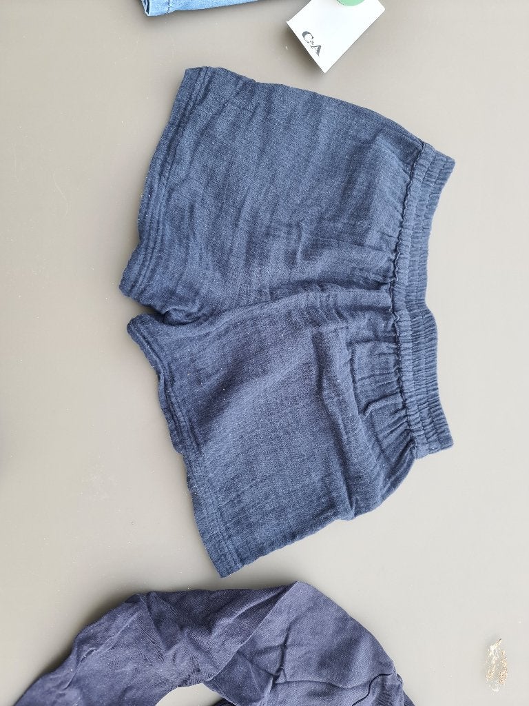 donker blauwe korte broek, Besties, 146, Kinderen en Baby's, Kinderkleding | Maat 146, Ophalen, Zo goed als nieuw, Broek
