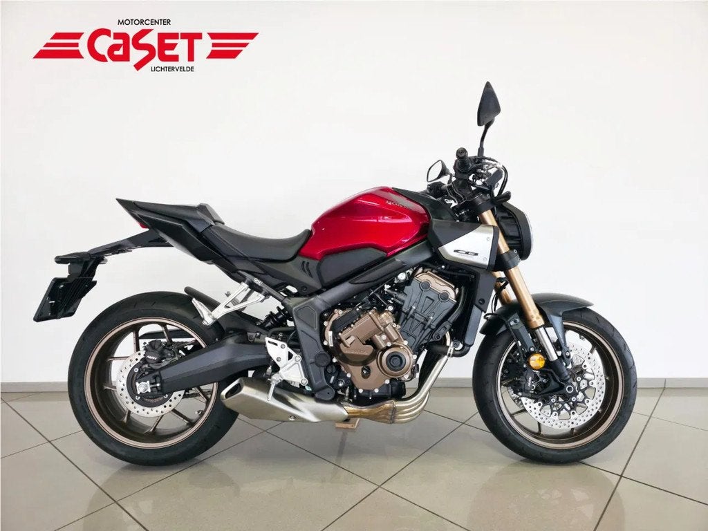 Honda CB 650 RACR (bj 2025), Motoren, Motoren | Honda, 649 cc, Bedrijf, Meer dan 35 kW, Overig