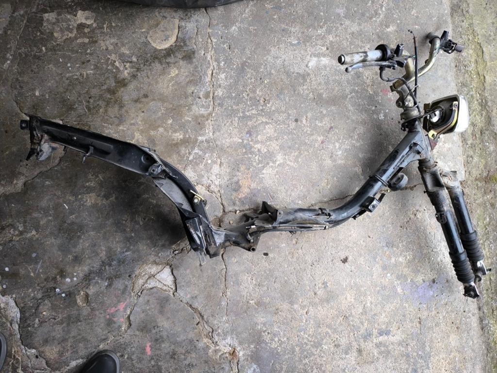 Cadre Honda Wallarro avec fourche etc, Vélos & Vélomoteurs, Enlèvement