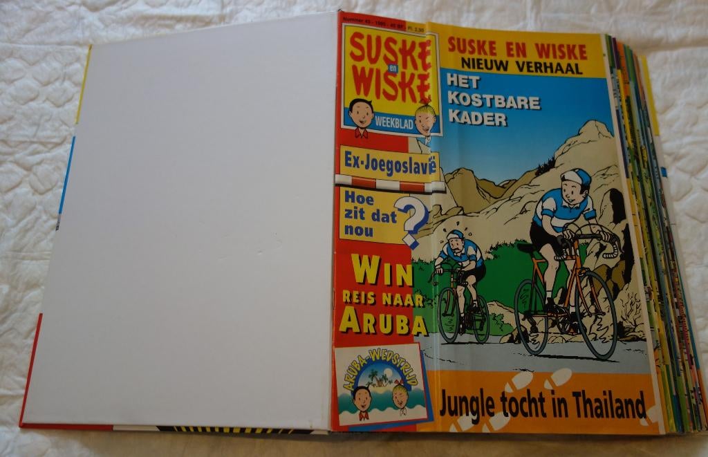Suske en Wiske Weekblad in verzamelmap 1995-1996., Ophalen of Verzenden, Zo goed als nieuw, Willy Vandersteen, Complete serie of reeks