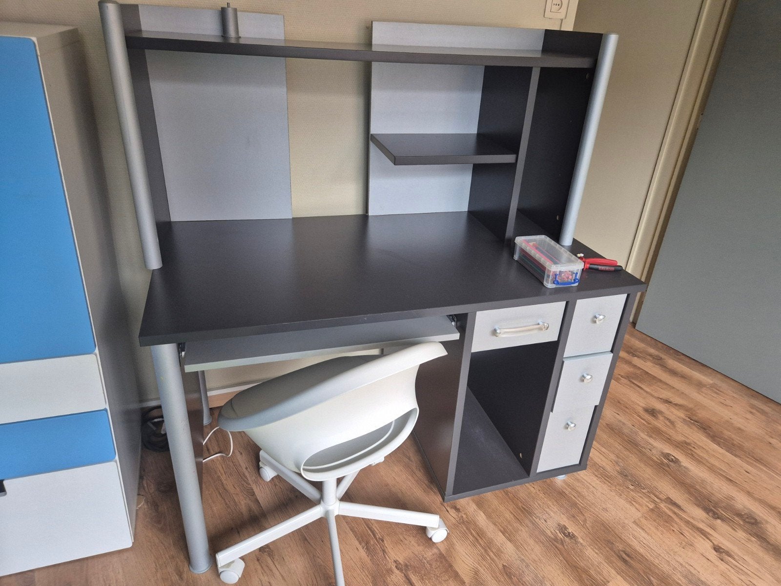 Bureau (gratis), Huis en Inrichting, Bureaus, Ophalen