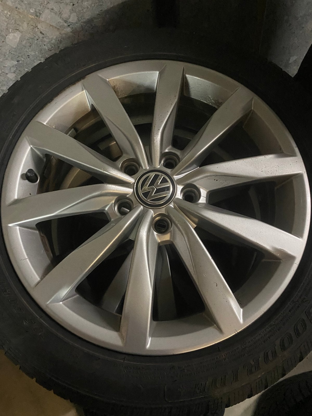 Velgen van golf 7 met goede winterbanden, Auto-onderdelen, Banden en Velgen, Ophalen, Winterbanden, Velg(en)