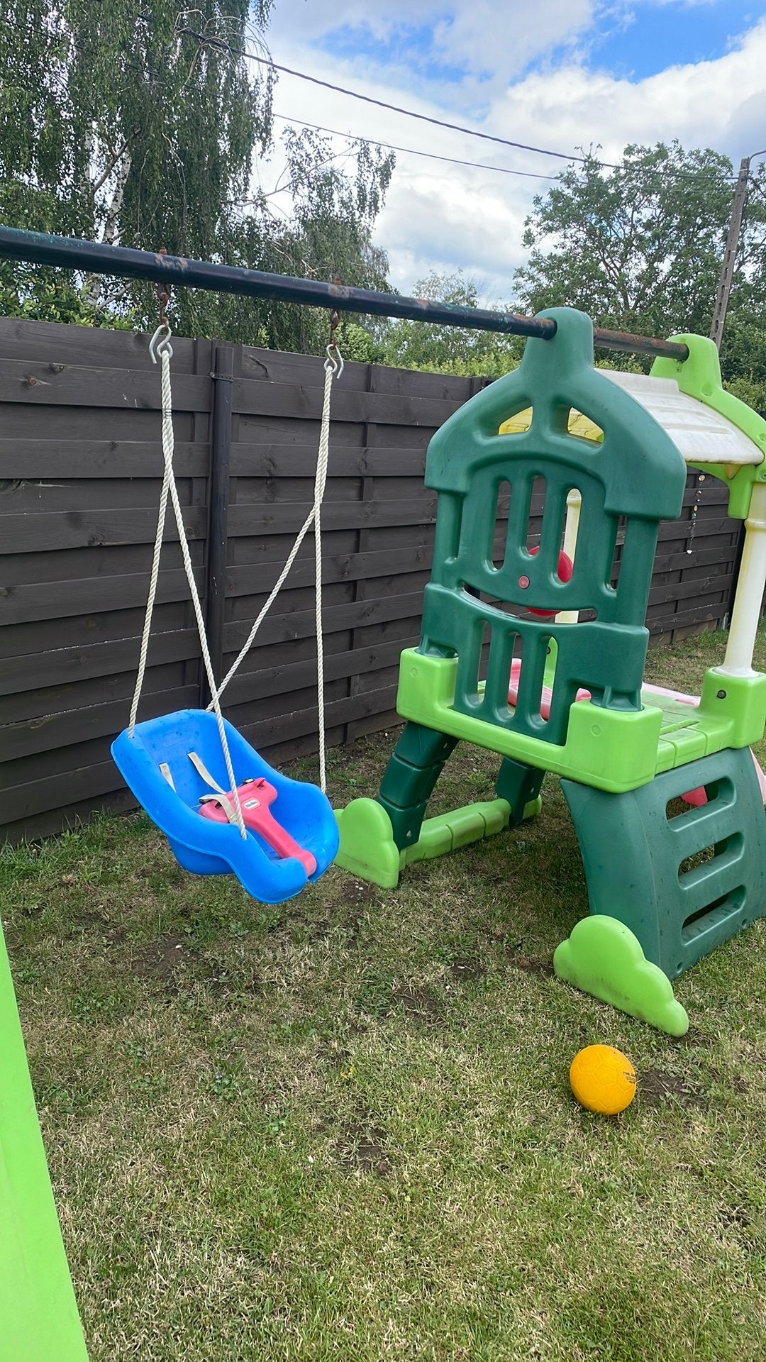Litle tikes club house, Kinderen en Baby's, Speelgoed | Buiten | Speeltoestellen, Ophalen, Gebruikt, Schommel