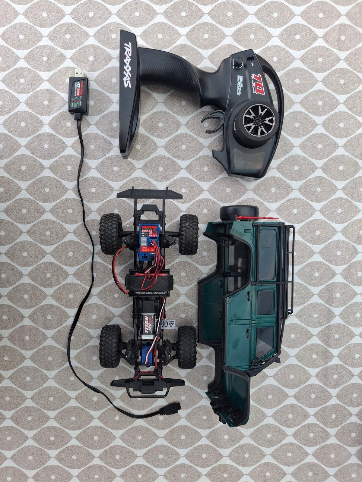 traxxas TRX-4M 1/18 landrover Defender- groen, Hobby & Loisirs créatifs, Enlèvement
