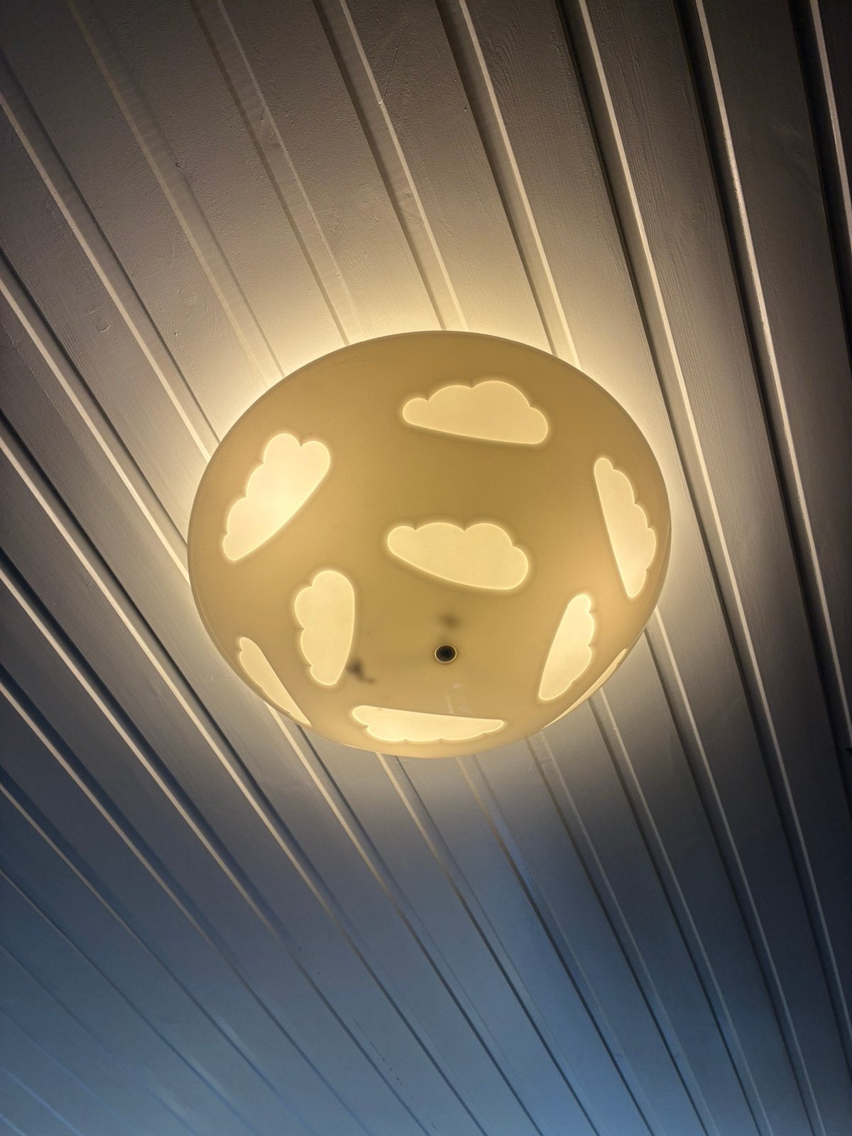 Ronde plafondlamp met wolken, Maison & Meubles, Enlèvement, Comme neuf