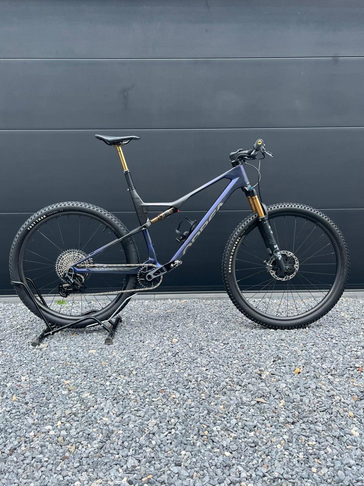 Orbea OIZ M-Team AXS 2025, Vélos & Vélomoteurs, Enlèvement, Comme neuf