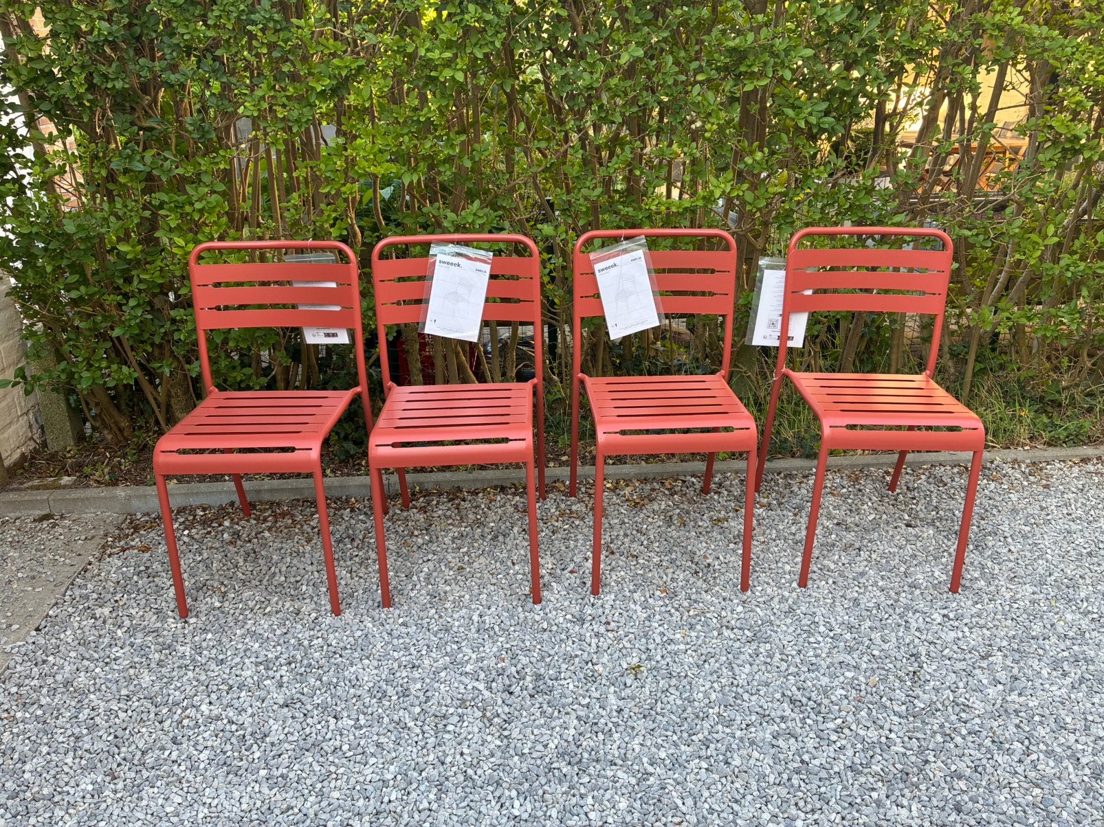 Lot de 4 chaises de jardin neuves marque Sweeek, Tuin en Terras, Tuinstoelen, Ophalen, Nieuw, Metaal, Stapelbaar